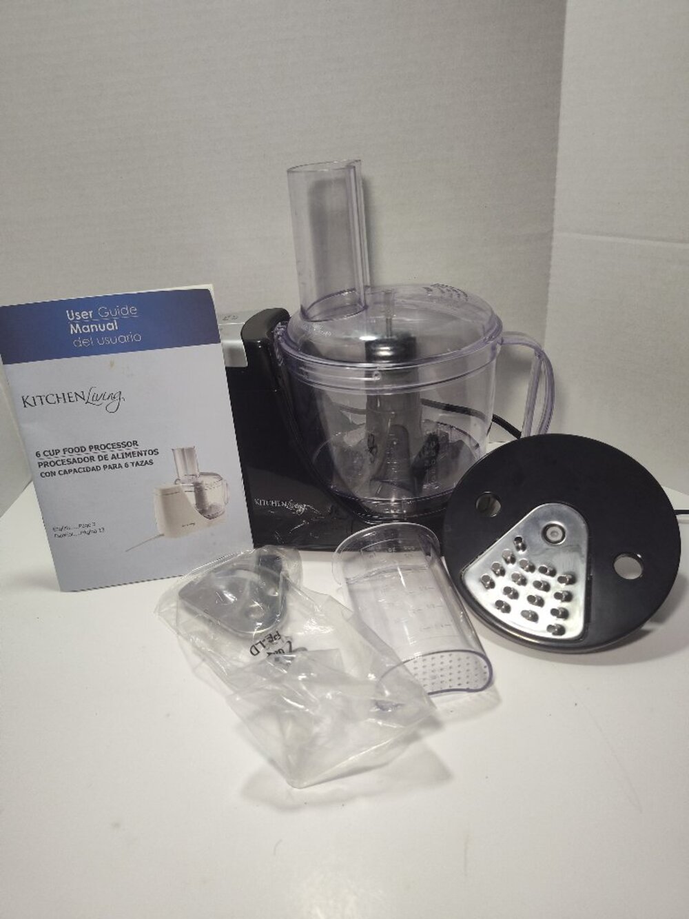 Kitchen Living 6 Cup Food Processor Model XJB918 Tested Works Manual Attachments